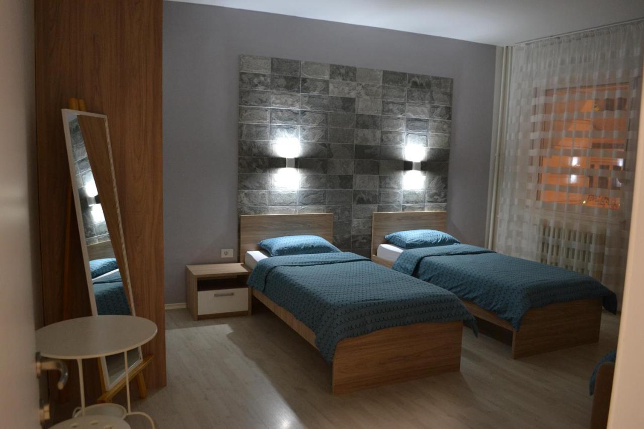 Lazarus Apartment Skopje Esterno foto